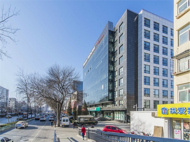 彩虹滑草施工厂家