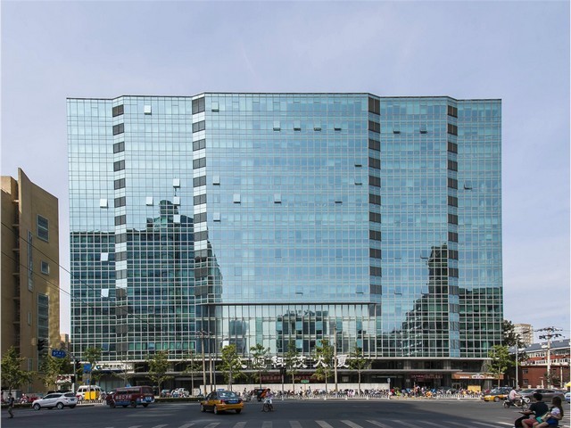 上海**秀场场地价格行情